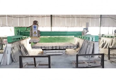 石材一體板生產(chǎn)設(shè)備